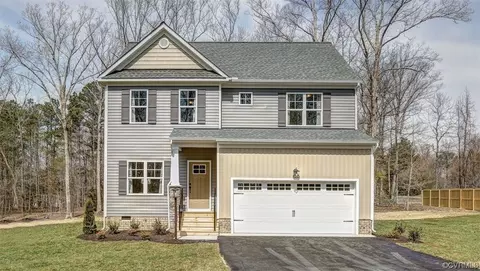 8473 Warrior Rd, Quinton, VA 23141