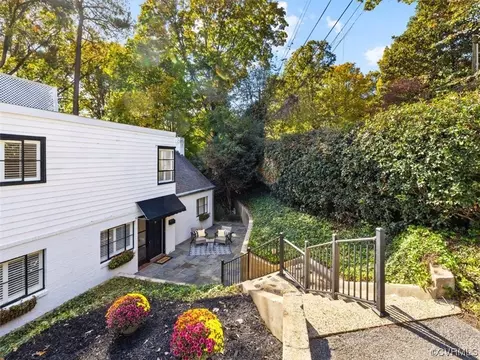 103 Tempsford Ln, Richmond, VA 23226