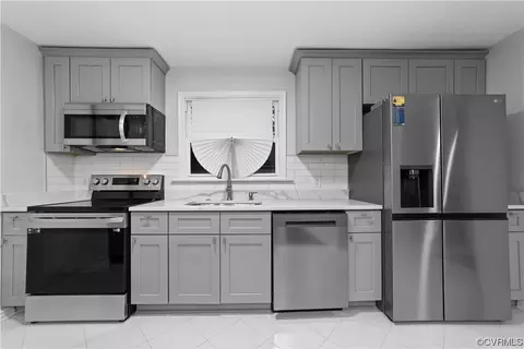 105 Bland St, Richmond, VA 23225 photo 32