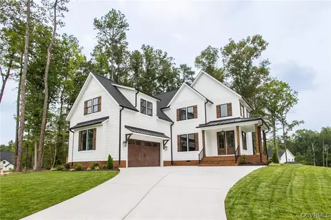 17600 Blue Island Pl, Moseley, VA 23120