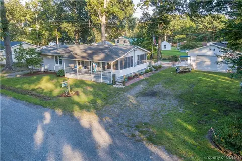78 Cherry Dr, Hudgins, VA 23076
