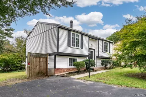 8705 Pine Top Dr, Henrico, VA 23294