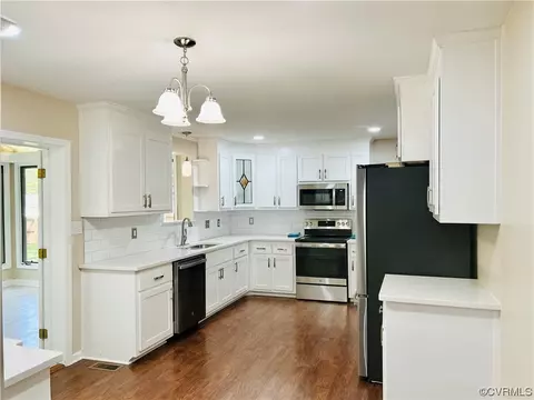 4416 Treely Rd, Chester, VA 23831 photo 6