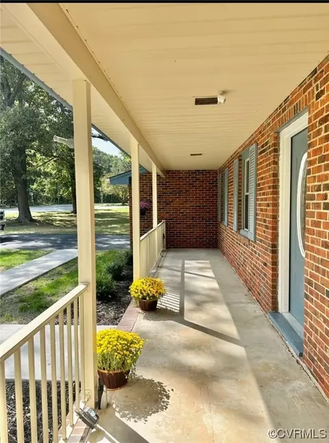 4416 Treely Rd, Chester, VA 23831 photo 2