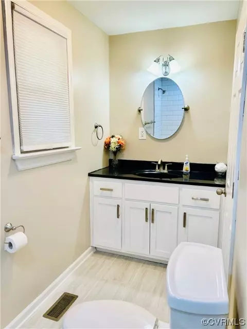 4416 Treely Rd, Chester, VA 23831 photo 9