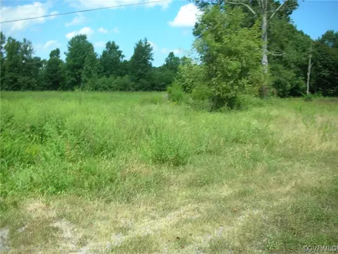 2407 Burton Rd, Amelia Court House, VA 23002