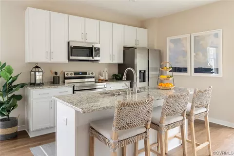 4017 Grand Reserve Ln #B-4, East Highland Park, VA 23222