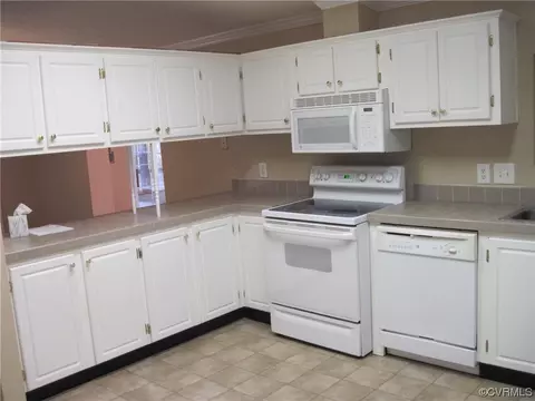 13600 Hidden Dr, Lanexa, VA 23089 photo 10
