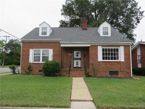 853 W Wythe St, Petersburg, VA 23803
