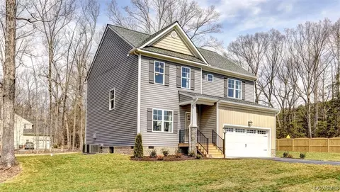 8584 Scouts Rd, Quinton, VA 23141