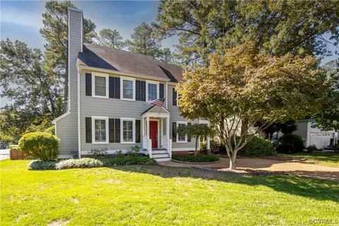 12301 Maybrook Ln, Glen Allen, VA 23059