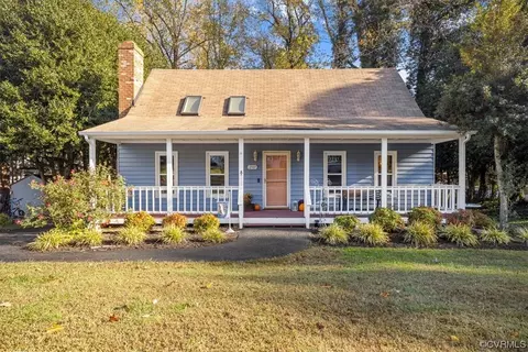 2507 Foxberry Cir, Richmond, VA 23235
