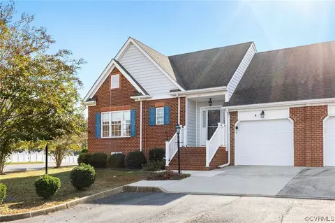 100 Creff Ln, Colonial Heights, VA 23834