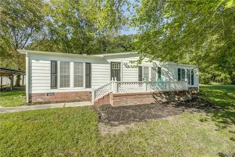 453 Sugarfork Rd, Cumberland, VA 23040