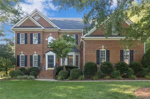 15713 Moss Fire Ct, Moseley, VA 23120