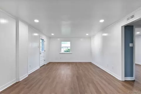8549 Sutherland Rd, Richmond, VA 23236 photo 32