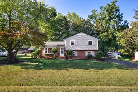 8549 Sutherland Rd, Richmond, VA 23236 photo 2