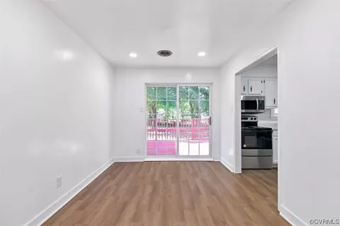 8549 Sutherland Rd, Richmond, VA 23236 photo 10