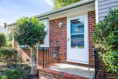 8549 Sutherland Rd, Richmond, VA 23236 photo 3