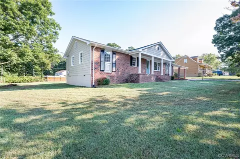 20002 Eugene Dr, Sutherland, VA 23885 photo 4
