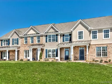 6113 Belay Dr, Chesterfield, VA 23234