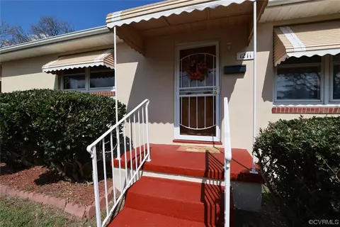 1211 Hawk St, Petersburg, VA 23803