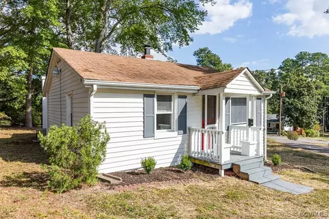 15909 Hill St, Colonial Heights, VA 23834