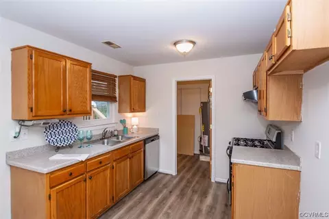 191 E Cedar Fork Rd, Richmond, VA 23223 photo 9
