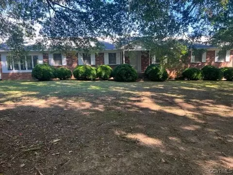 50 Churchview Estates Rd, Farmville, VA 23901