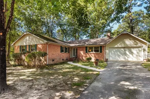 206 Tamarack Rd, Richmond, VA 23229
