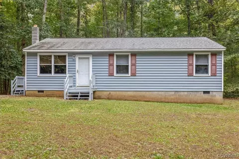 8008 Claystreet Rd, Ford, VA 23850