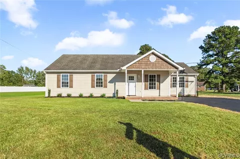 29253 Meadowview Dr, Waverly, VA 23890