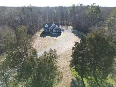 View/Area - 9225 E Patrick Henry Rd, Ashland, VA 23005 photo 1 of 3