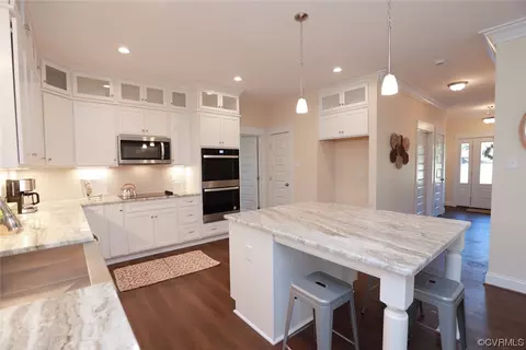 Kitchen - 9225 E Patrick Henry Rd, Ashland, VA 23005 photo 2 of 7