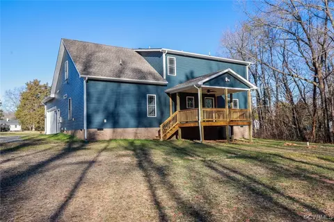 Exterior - 9225 E Patrick Henry Rd, Ashland, VA 23005 photo 5 of 9