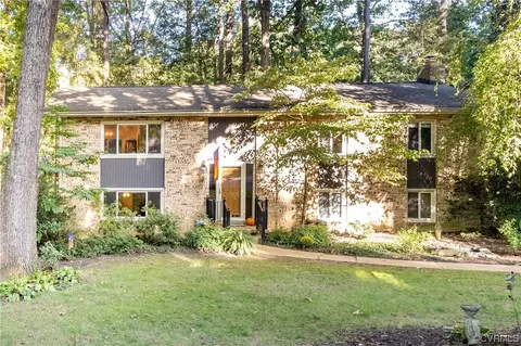 9100 Whitaker Cir, North Chesterfield, VA 23235