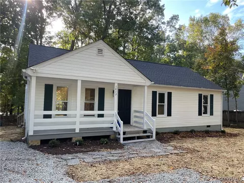 1413 Oldbury Rd, Midlothian, VA 23113