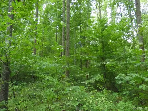 02 Petersburg Rd, Powhatan, VA 23139