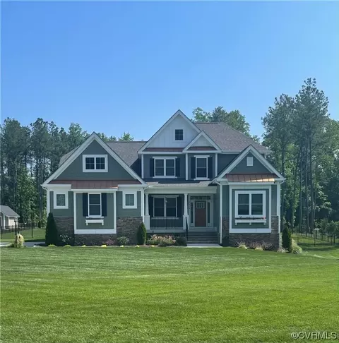 8319 Mckibben Dr, Chesterfield, VA 23838