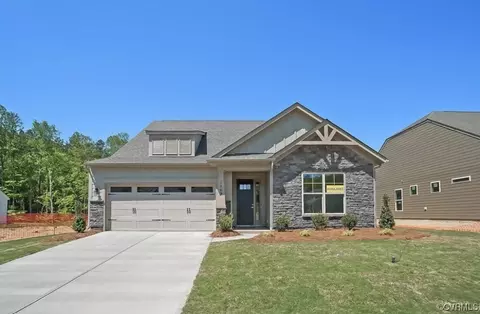 1800 Galley Pl, Chester, VA 23836