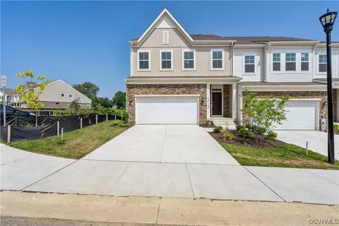 5251 Twilight Ct, Toano, VA 23168