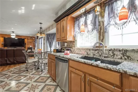 4109 Paces Ferry Rd, Chester, VA 23831 photo 18