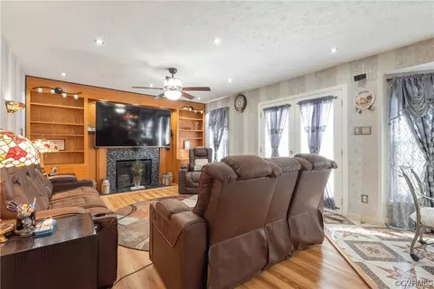 4109 Paces Ferry Rd, Chester, VA 23831 photo 9