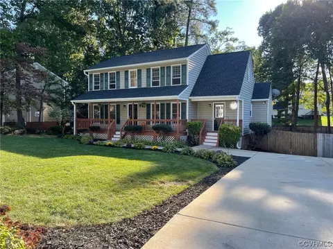 8130 Preakness Ct, Midlothian, VA 23112
