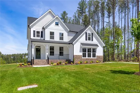 18401 Cove Creek Dr, Moseley, VA 23120
