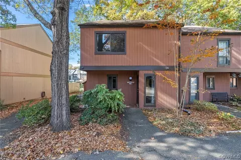11707 N Briar Patch Dr, Midlothian, VA 23113