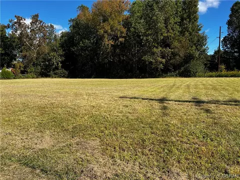 Tm 20-1u Coles Landing Drive, Gloucester, VA 23061