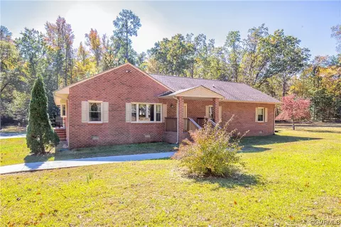2855 Deer Run Dr, South Prince George, VA 23805