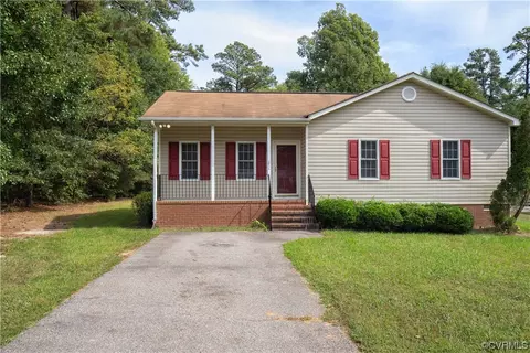 2835 Forest Hills Rd, Petersburg, VA 23805