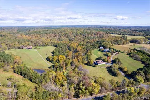 6420 River Rd, Columbia, VA 23038